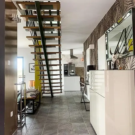 House In Split With Sea View, Terrace, Air Conditioning, Wifi 4937-1