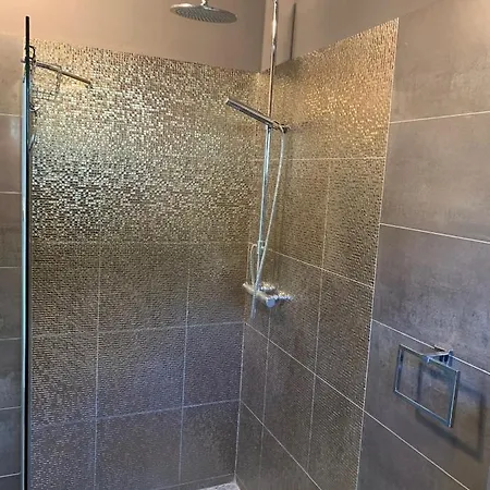 House In Split With Sea View, Terrace, Air Conditioning, Wifi 4937-1 Holiday home Solin