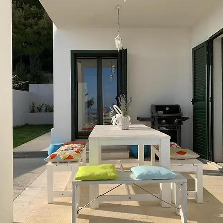 House In Split With Sea View, Terrace, Air Conditioning, Wifi 4937-1 * Solin