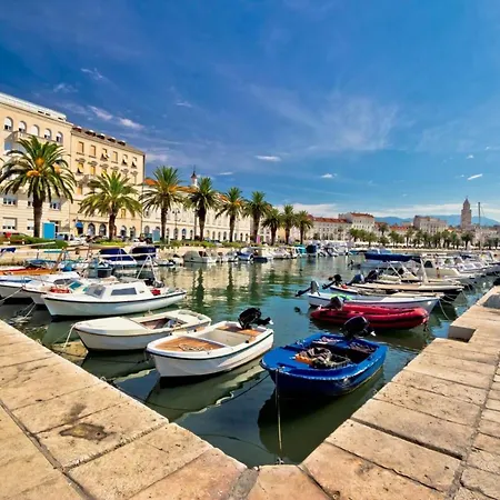 House In Split With Sea View, Terrace, Air Conditioning, Wifi 4937-1 Holiday home