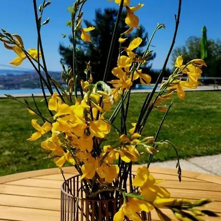 House In Split With Sea View, Terrace, Air Conditioning, Wifi 4937-1 Сasa de vacaciones *