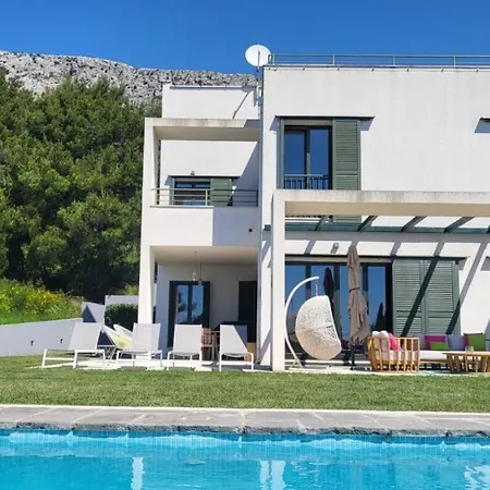 House In Split With Sea View, Terrace, Air Conditioning, Wifi 4937-1 Holiday home *