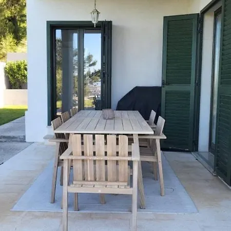 House In Split With Sea View, Terrace, Air Conditioning, Wifi 4937-1 Holiday home Solin
